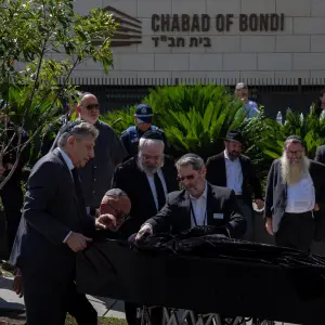 Suspect in Bondi Beach Killings Is Charged With Murder and Terrorism